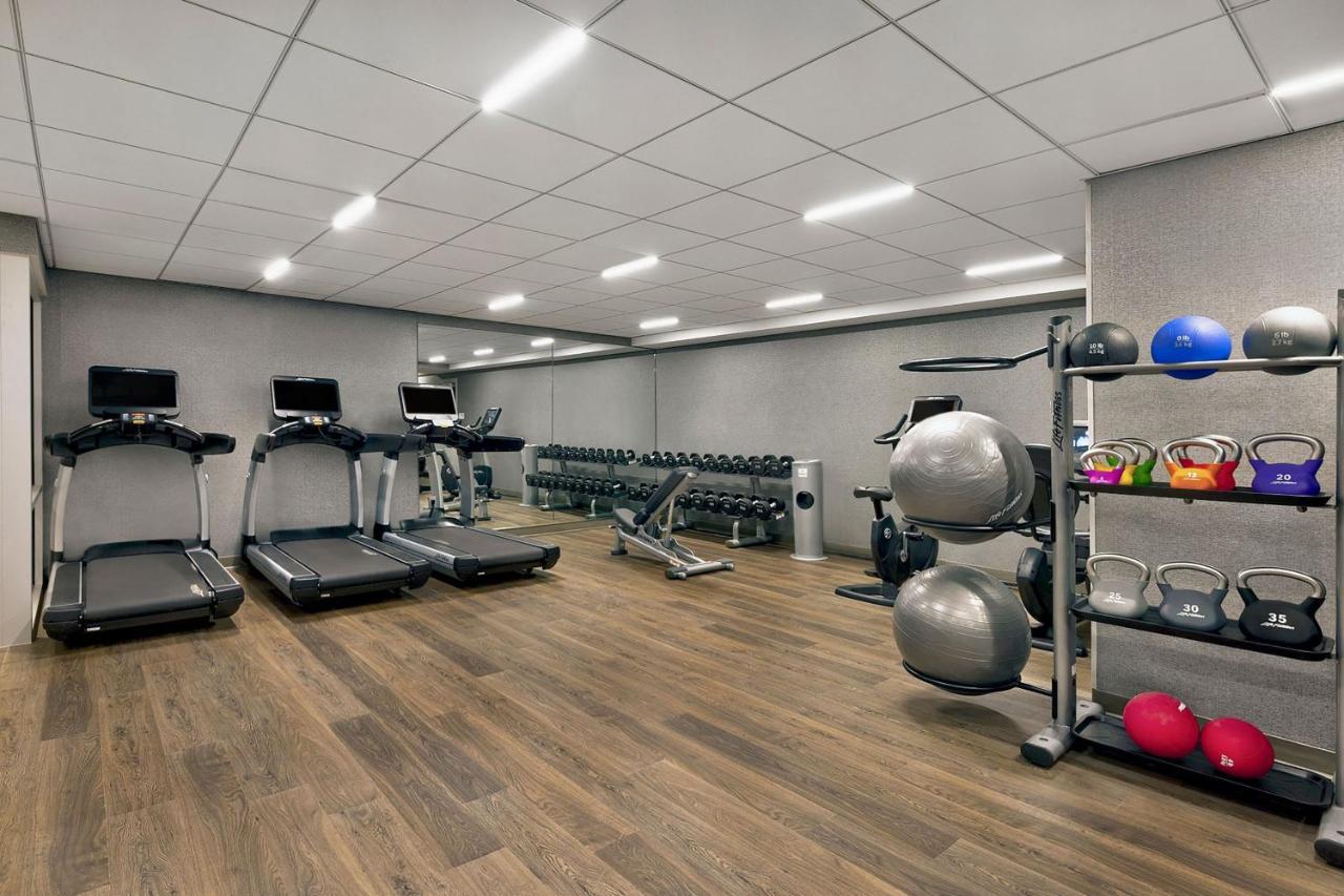 Le Meridien St. Louis Downtown Екстер'єр фото